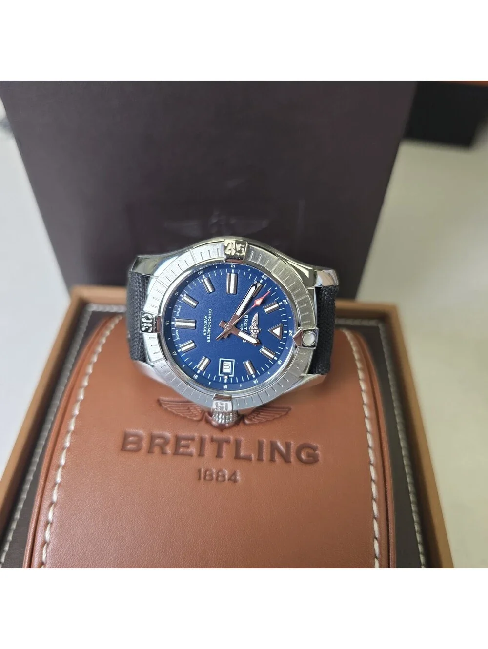 Breitling Avenger Automatic 43 Blue A17318101C1X1 Box, Booklet and Card. MINT